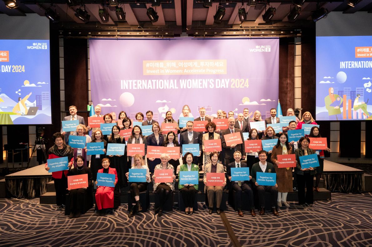 International Women's Day Group Photo (2).jpg